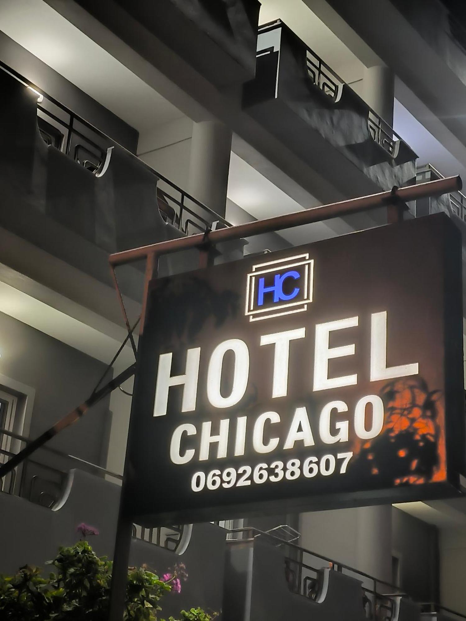 Hotel Chicago Sarandë Exteriör bild